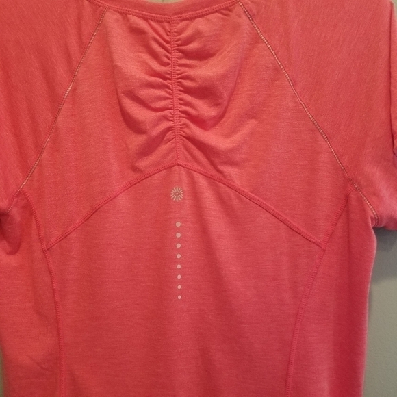 Tangerine short sleeve workout tee - Picture 3 of 9